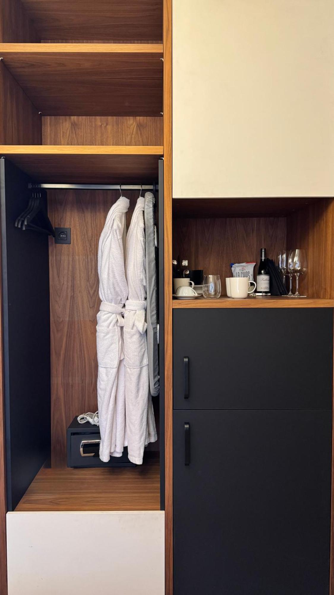Mihotel Tour Rose Lyon Kültér fotó